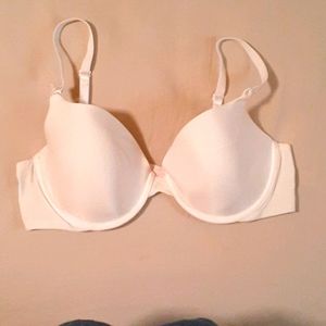 Victoria's secret bra size 38C